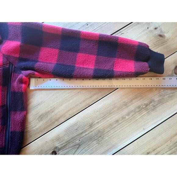 Cabela's Women's Black & Red Plaid Zip up jacket. Vintage? Made in USA. LARGE - Picture 5 of 8